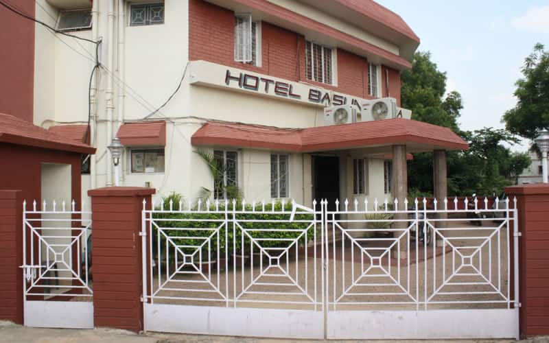 Hotel Basundhara, Shantiniketan 1